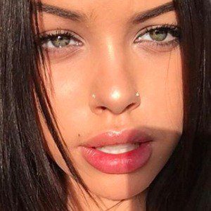 Nisrina Sbia Instagram'ı kasıp kavuruyor
