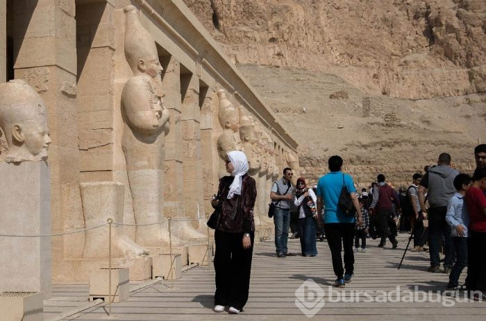 Kadın firavun Hatşepsut'un tapınağı ilgi çekiyor
