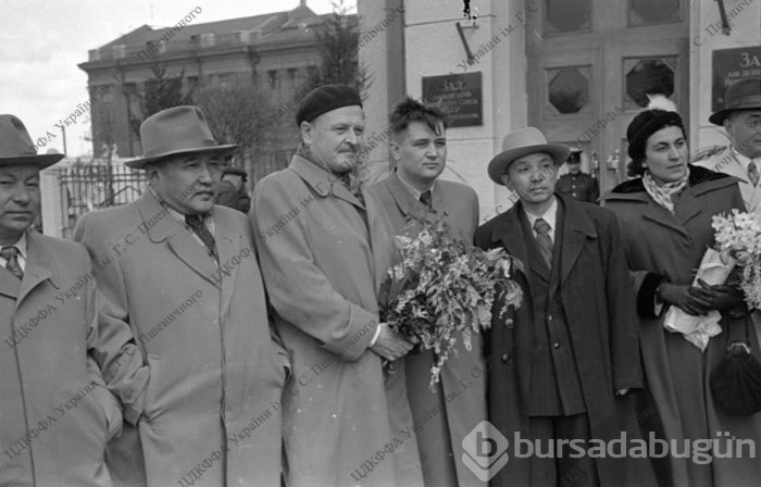 Nazım Hikmet 117 yaşında! (Doğum gününde bilinmeyen fotoğrafları)