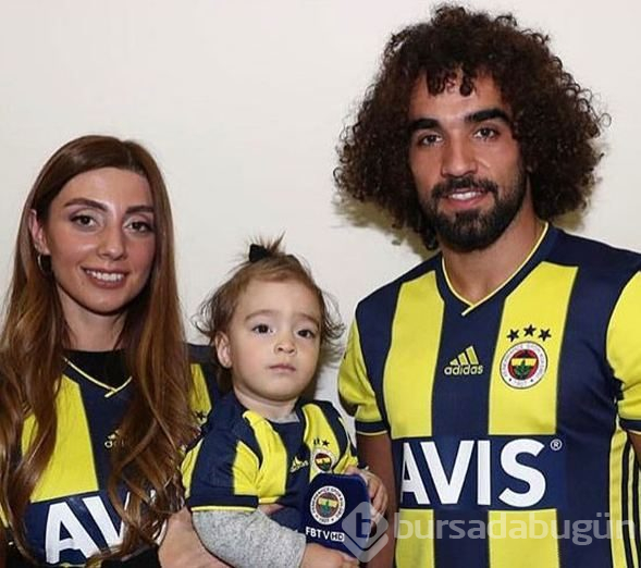 Sadık Çiftpınar'ın eşi Betül Çiftpınar kocasına mesaj atan oyuncuyu böyle ifşa etti!
