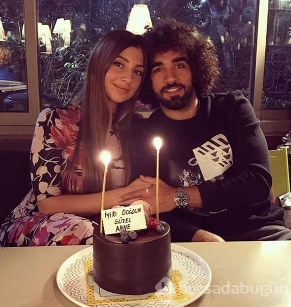 Sadık Çiftpınar'ın eşi Betül Çiftpınar kocasına mesaj atan oyuncuyu böyle ifşa etti!
