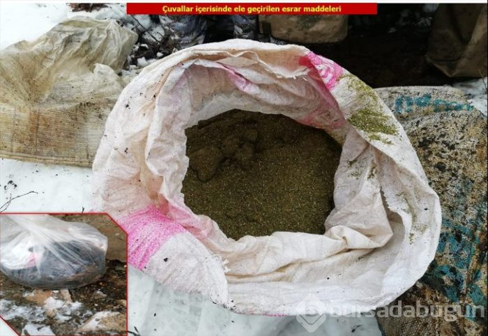 Diyarbakır'da terör operasyonu! Minareden esrar çıktı
