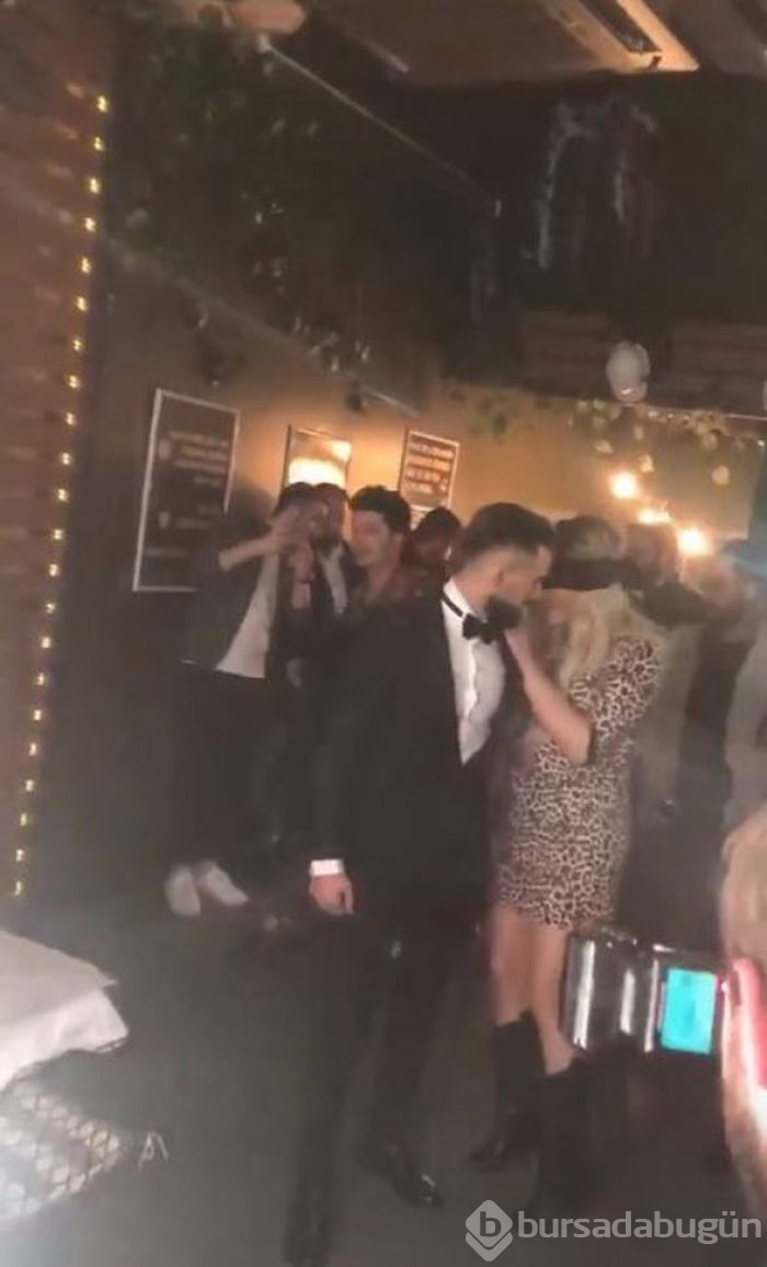 Selin Ciğerci evlilik teklifi aldı
