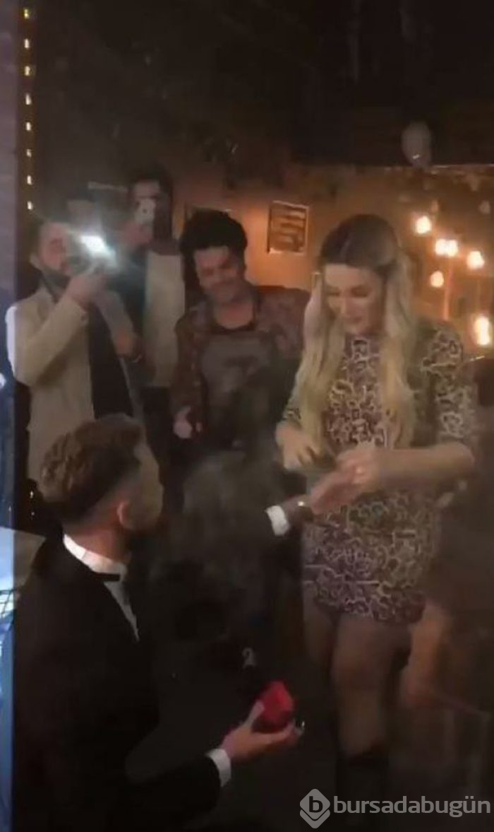 Selin Ciğerci evlilik teklifi aldı
