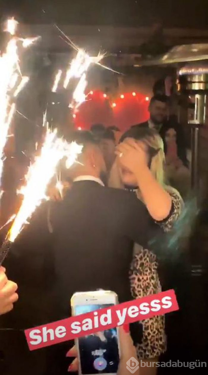 Selin Ciğerci evlilik teklifi aldı
