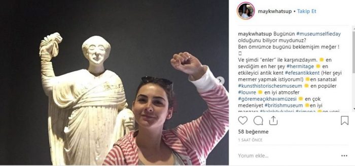 Sosyal medyada Müzede Selfie Günü (Museum Selfie Day) paylaşımları