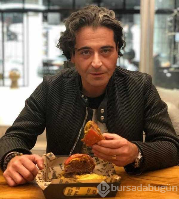 Sıla ve Hazer Amani Beşiktaş'ta sarmaş dolaş yakalandı
