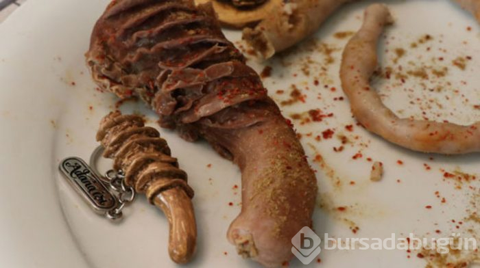 Adana'nın en meşhur lezzetlerinden olan şırdan nedir? Hayvanın hangi bölgesinden yapılır?
