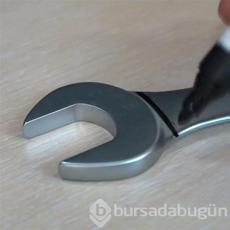 Elindeki anahtardan bakın neler yaptı
