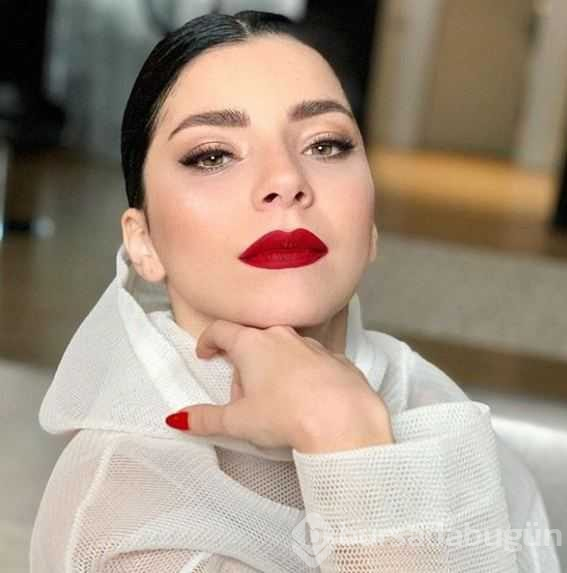 Merve Boluğur özüne döndü
