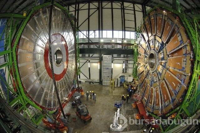 Elon Musk'tan 'CERN' açıklaması (Tanrı Parçacığı deneyi)