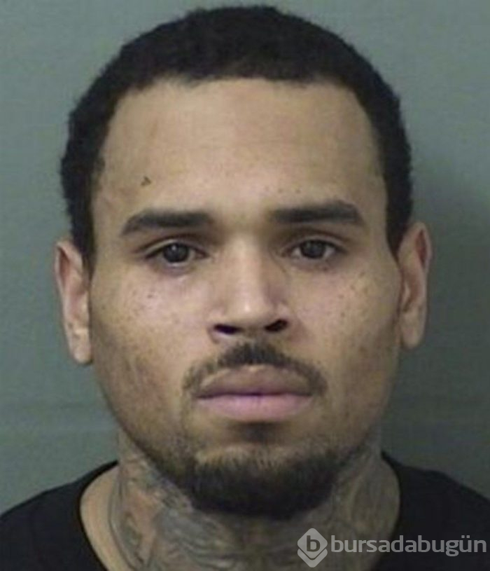 Tecavüzle suçlanan ABD'li şarkıcı Chris Brown serbest bırakıldı