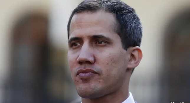 Venezuela'da iç savaş çıkardı kimdir bu kendini başkan ilan eden Juan Guaido?
