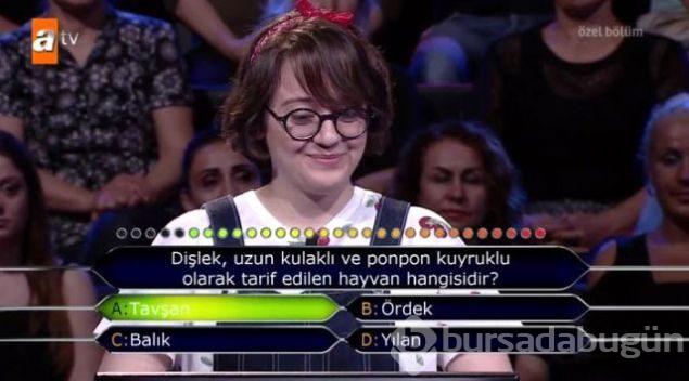 Kim Milyoner Olmak İster'i karıştıran anlar! İzleyici isyan etti
