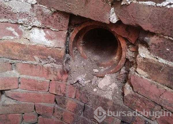 Bahçedeki deliği kazınca bakın ne çıktı!
