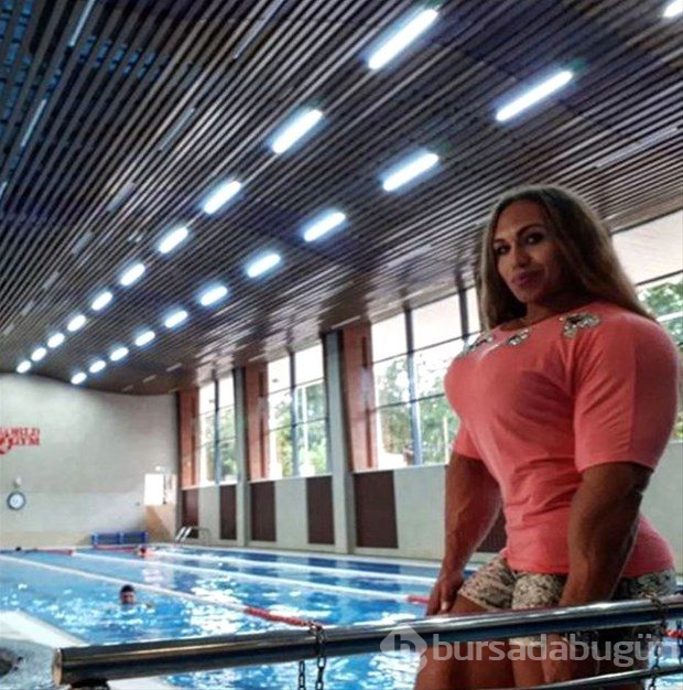 Rus kızı Natalya Kuznetsova herkesi korkutuyor
