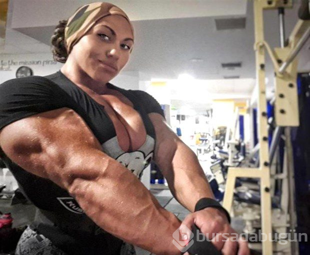 Rus kızı Natalya Kuznetsova herkesi korkutuyor
