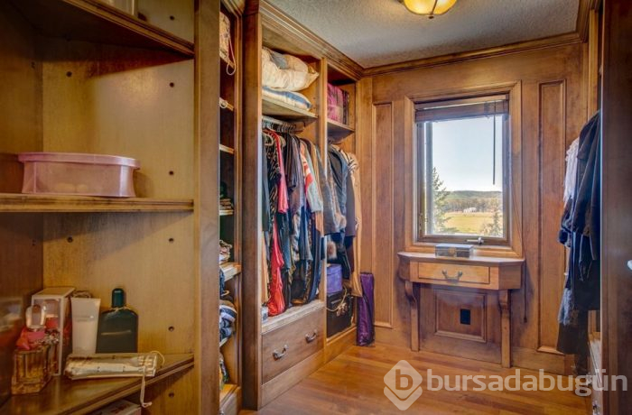 1,3 milyon dolarlık evi 19 dolara satıyor
