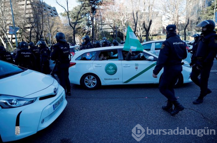 İspanya'da taksiciler Uber'e karşı grevde