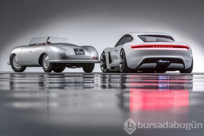  Porsche'nin Türkçe isimli otomobili TAYCAN için 'ücretsiz şarj' adımı 