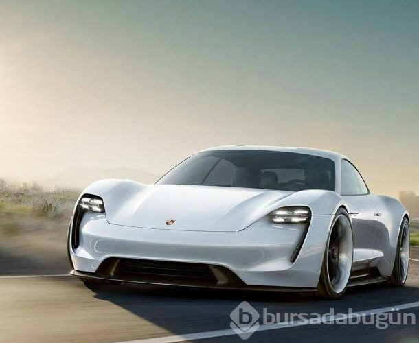  Porsche'nin Türkçe isimli otomobili TAYCAN için 'ücretsiz şarj' adımı 