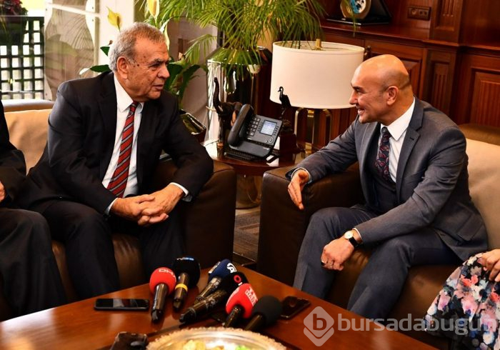  CHP'nin İzmir adayı Tunç Soyer'den, Aziz Kocaoğlu'na ziyaret 