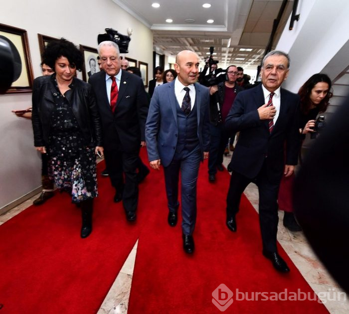  CHP'nin İzmir adayı Tunç Soyer'den, Aziz Kocaoğlu'na ziyaret 