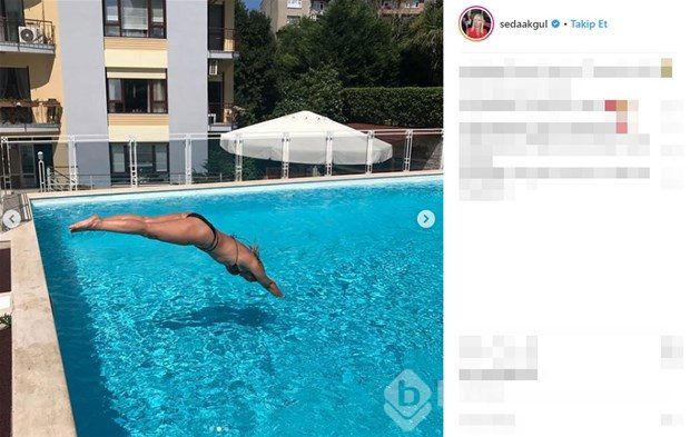 Seda Akgül'ün bacak pozu olay oldu!

