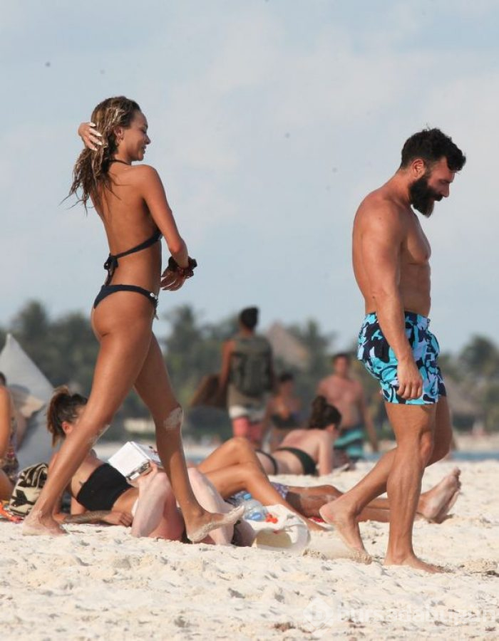 Dan Bilzerian ve kız arkadaşları tatilde!