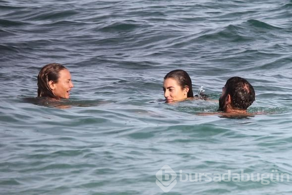 Dan Bilzerian ve kız arkadaşları tatilde!