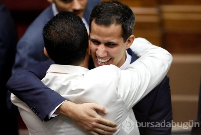  Venezuela'da siyasi kriz: Meclis Maduro'yu yasa dışı ilan etti 