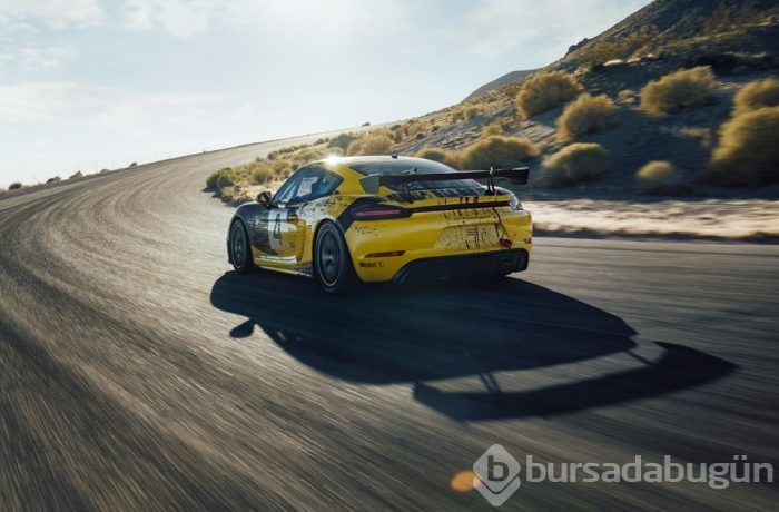 Yarış pistinde daha güçlü, daha hızlı: Yeni Porsche 718 Cayman GT4 Clubsport