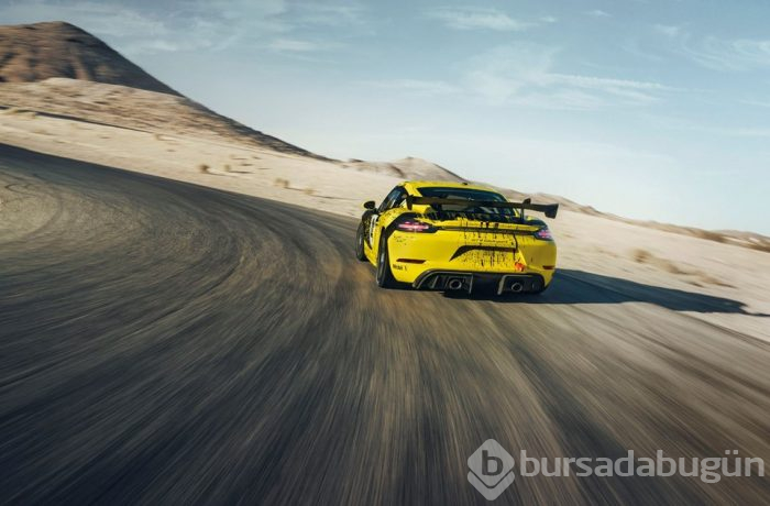 Yarış pistinde daha güçlü, daha hızlı: Yeni Porsche 718 Cayman GT4 Clubsport