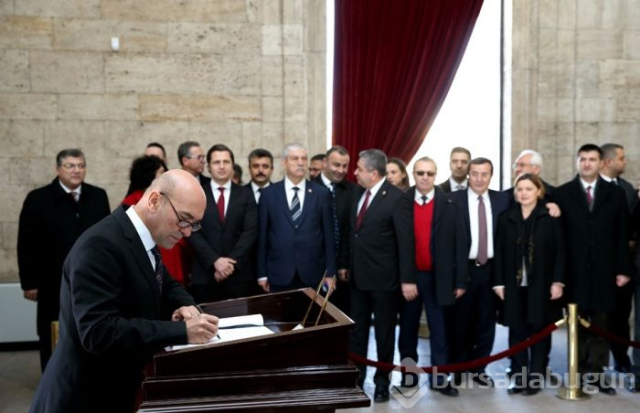 CHP'nin İzmir adayı Tunç Soyer'den babasıyla ilgili eleştirilere yanıt