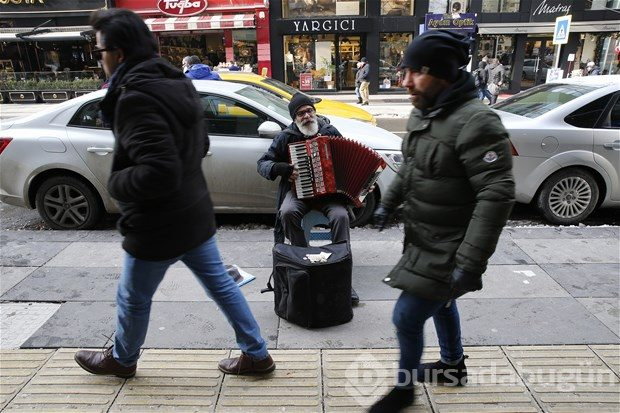 Yıllardır onun müziklerini dinliyorlar

