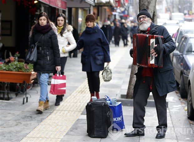Yıllardır onun müziklerini dinliyorlar

