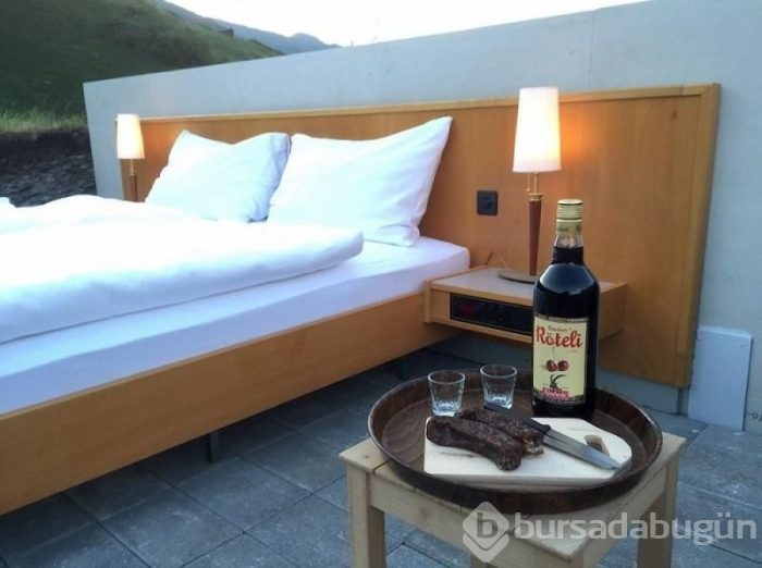 İsviçre'de bol yıldızlı, duvarları ve tavanı olmayan otel: Null Stern