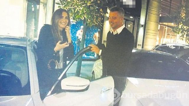 Sadettin Saran ile aşk yaşayan Emina Jahovic hamile mi?
