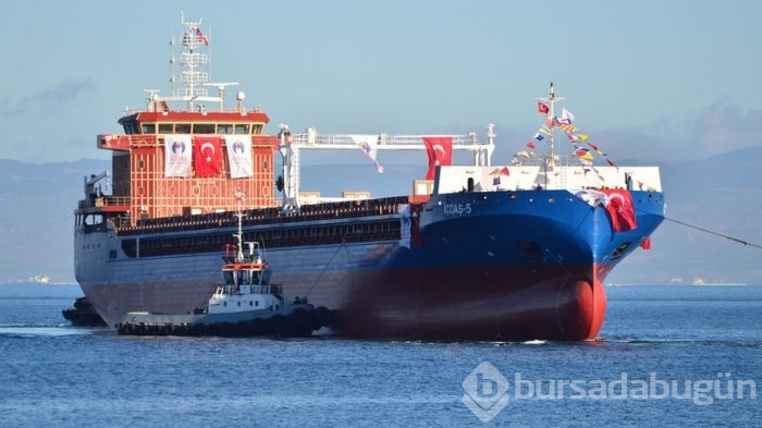 Türk mühendisler yerli imkanlarla 15 ayda gemi üretti
