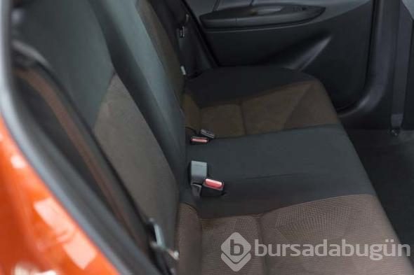 Koltuğunuzda sigara yanığı mı var? Bakın nasıl tamir ediliyor