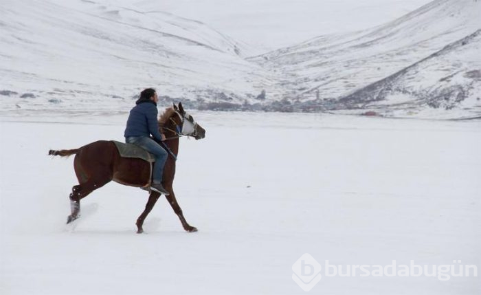 Yerli yabancı turist akın etti! Eksi 30 derecede, 124 kilometre boyunca...
