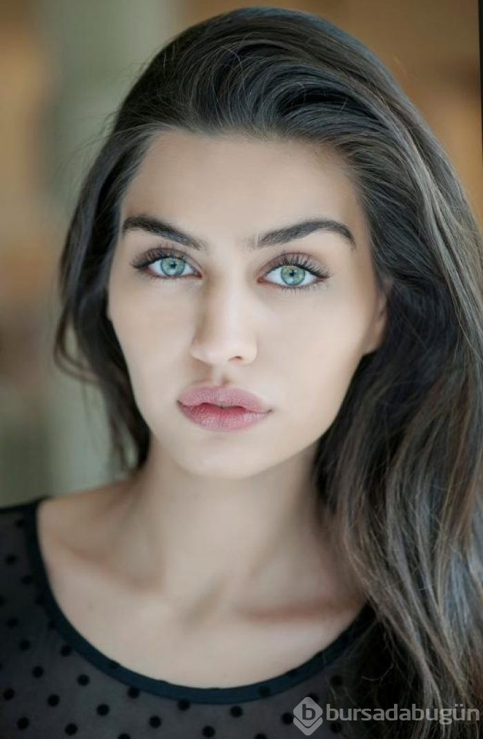 Amine Gülşe'nin gelinliği 520 bin TL!
