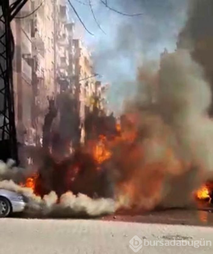 Şanlıurfa'da elektrik trafosunda patlama; araçlar alev aldı