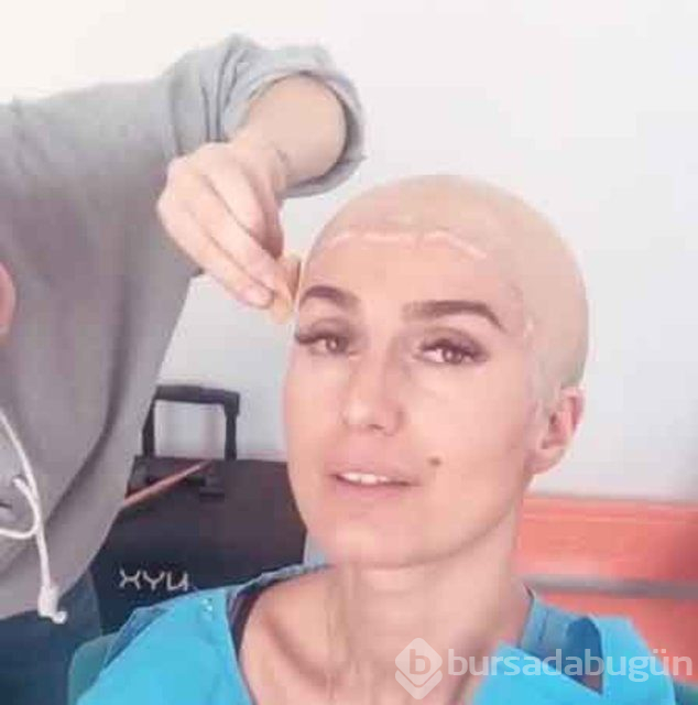 Tuğba Özay'ın saçlarına ne oldu?
