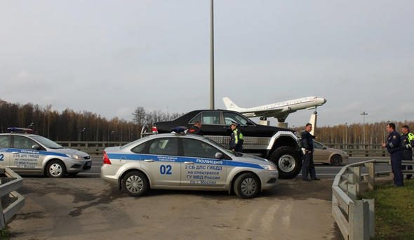 Rus mühendis hurdadan öyle bir canavar yaptı ki...
