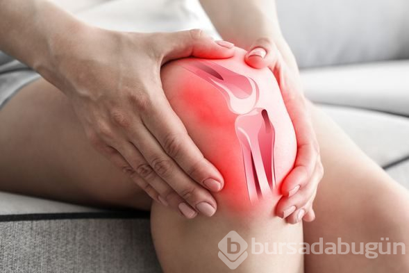Bacak bacak üstüne atarken bir kez daha düşünün! (Diz ağrısına yol açan hatalar)
