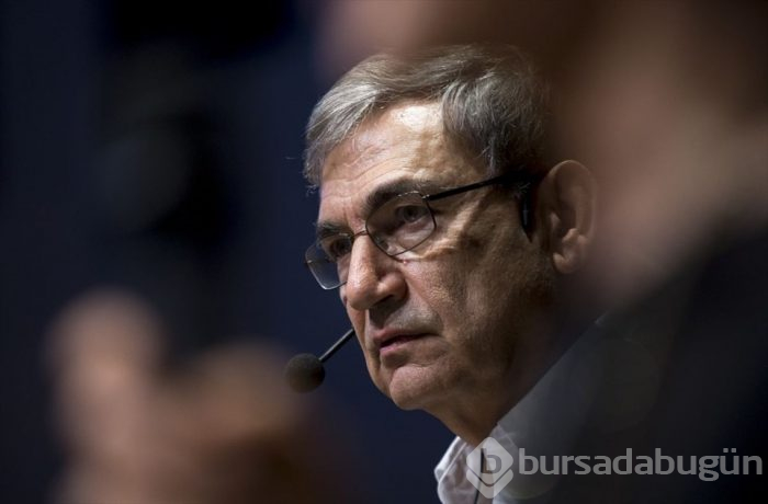 Orhan Pamuk'un Balkon Fotoğraflar sergisi açıldı