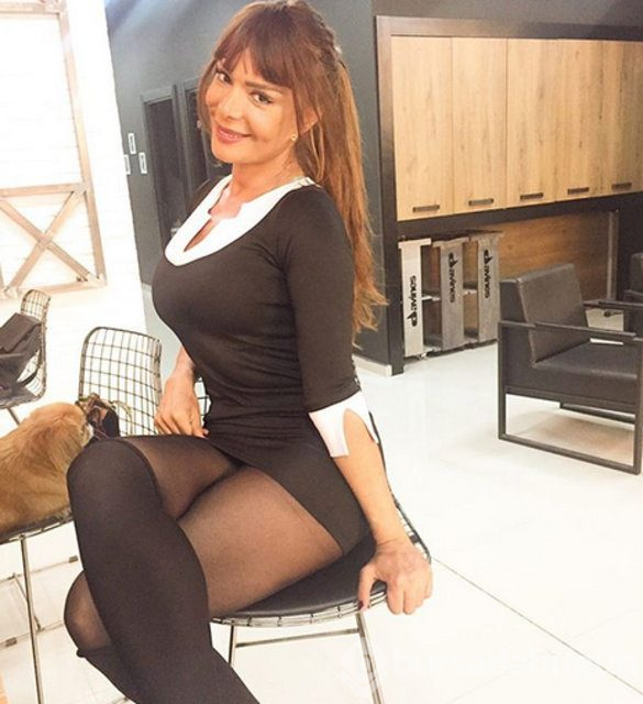 Sevda Demirel'den Defne Samyeli'ye sert sözler
