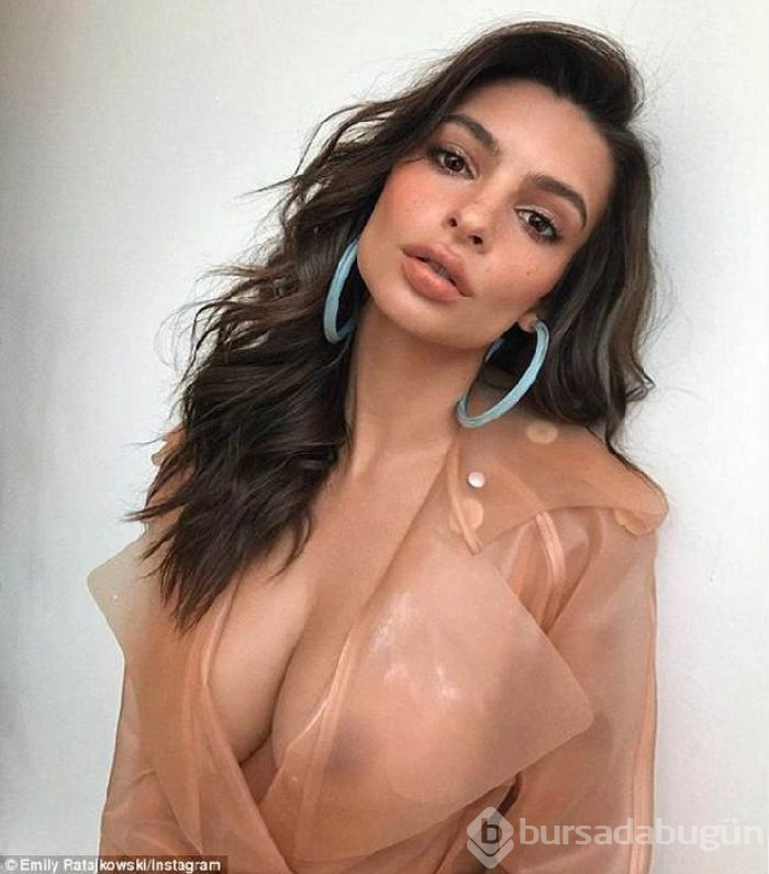 Emily Ratajkowski'nin stili yerden yere vuruldu
