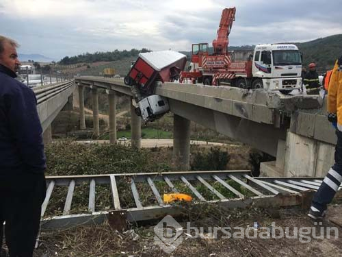 Aşağıya bakmaya kimse cesaret edemedi! O kurtarılmayı böyle bekledi
